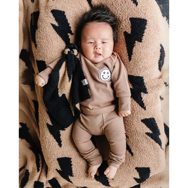 Lightning Bolt Fuzzy Blanket | Mocha