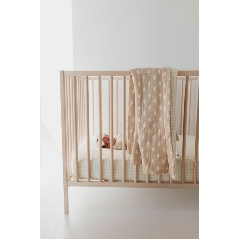 Muslin Quilt | Tan and Cream Lightning Bolt & Golden Grid