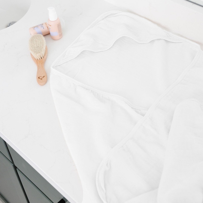 Hooded Towel Star White