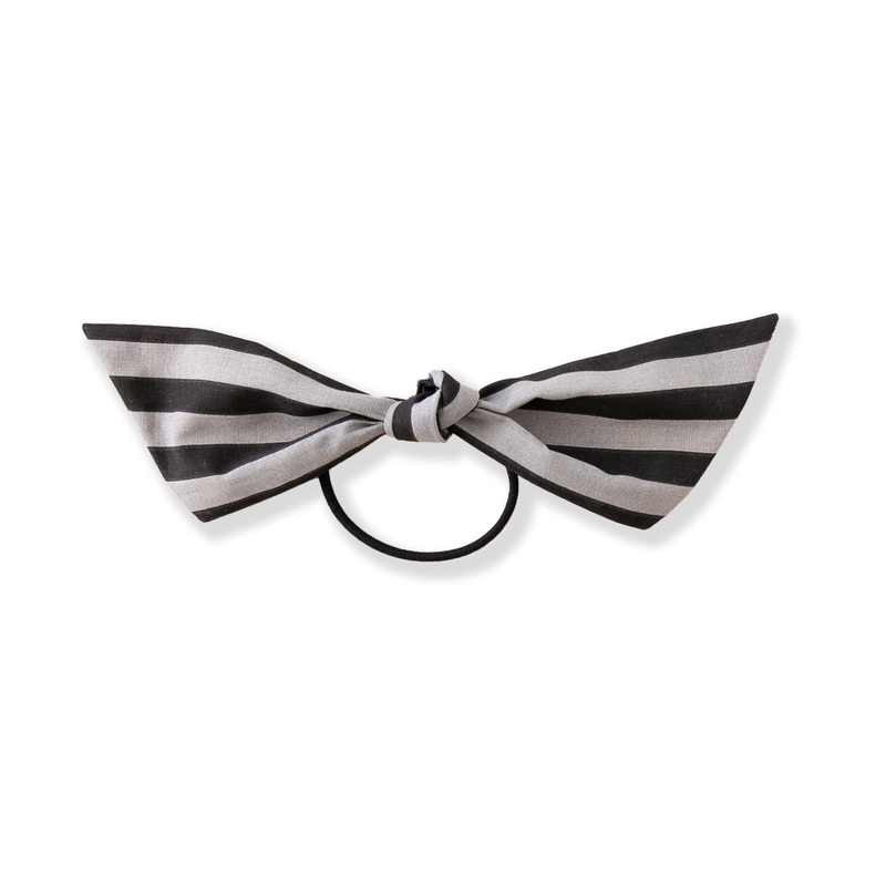 Beetlejuice | Modern Knot|Beige Elastic|Black Elastic