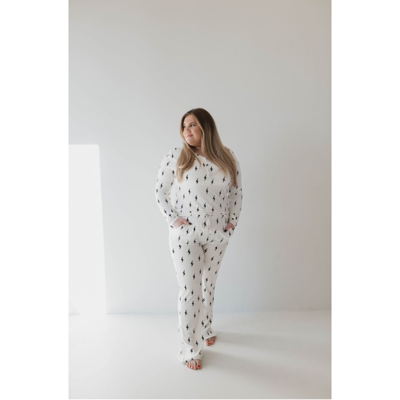 Women’s Bamboo Pajamas | White & Black Lightning Bolt