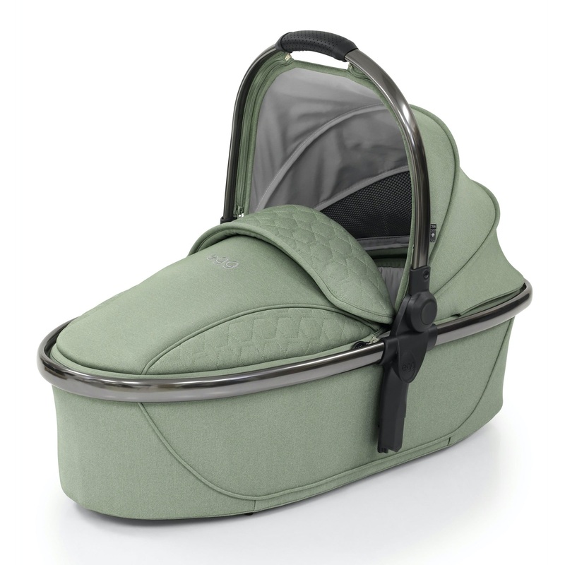 egg2 Carry Cot in Sea Grass