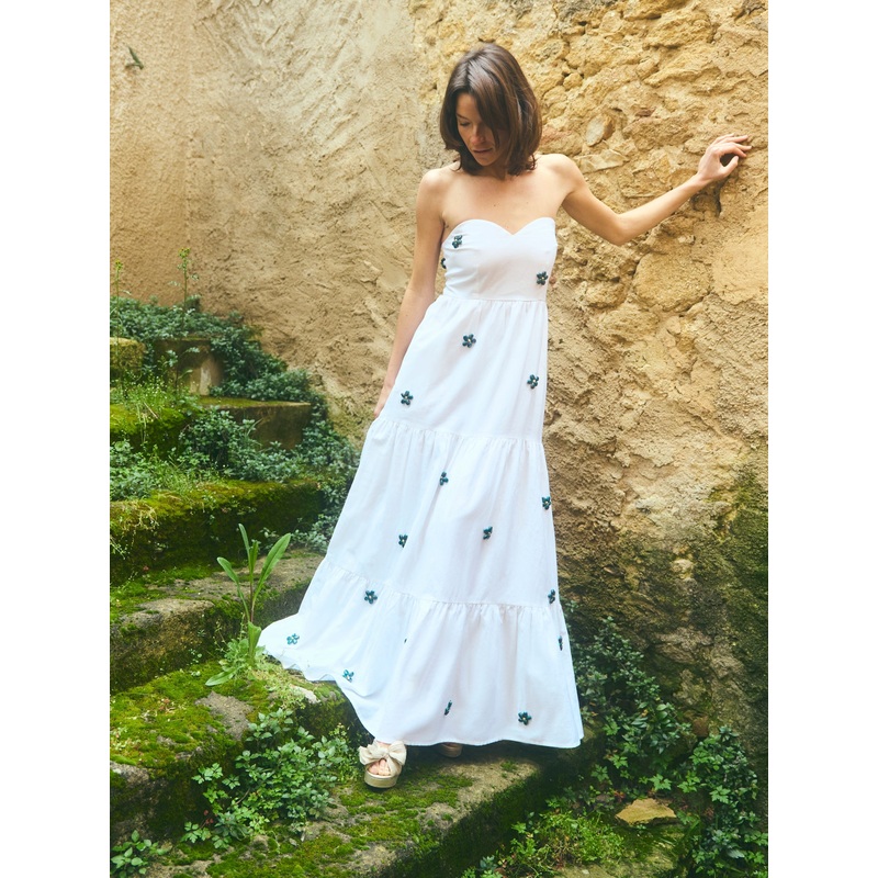 Days Gown|XX-Small|X-Small|Small|Medium|Large|X-Large|XX-Large|White With Painted Beads