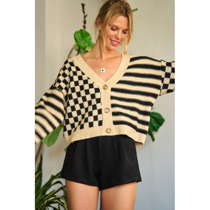 Contrast pattern sweater cardigan JJK5019