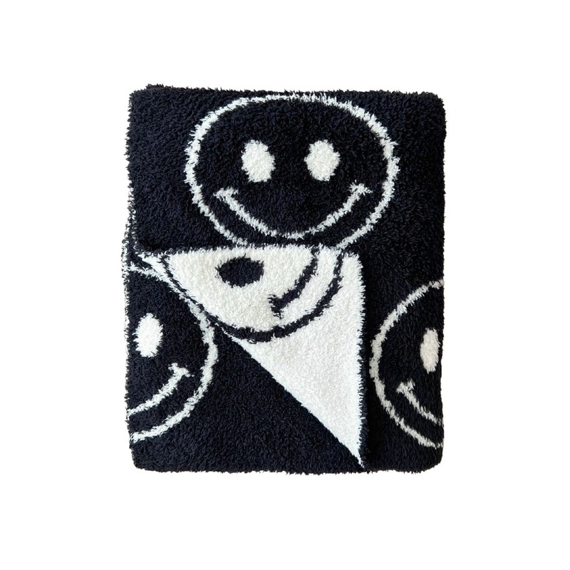 Smiley Fuzzy Blanket | Black