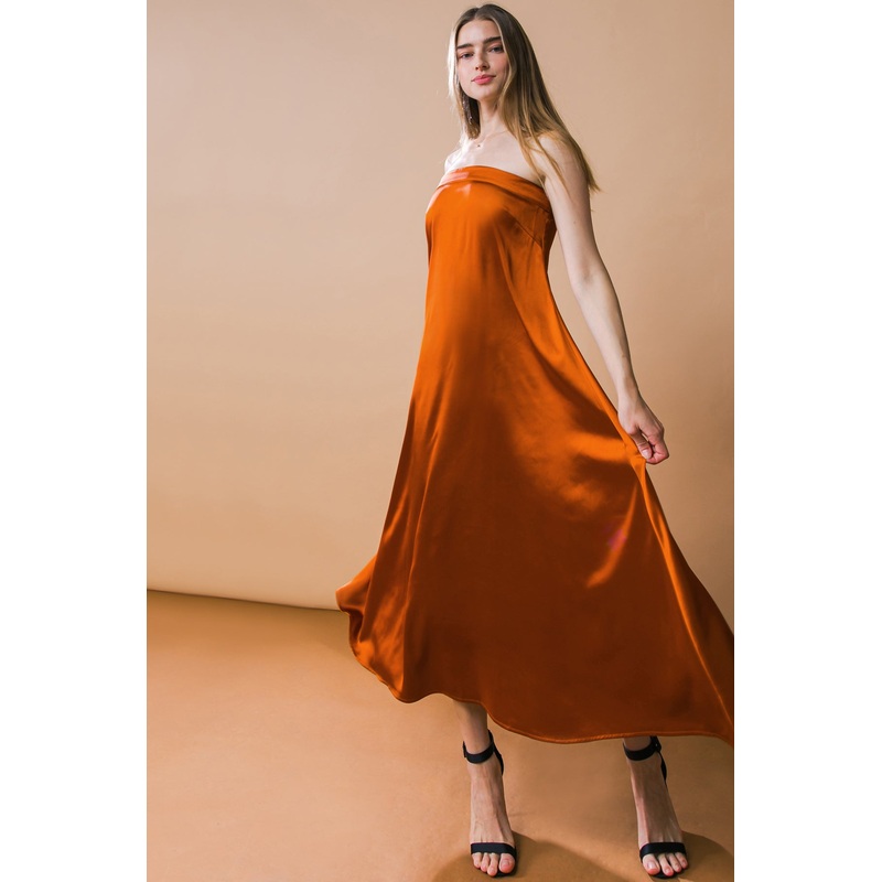 FROSTY ELEGANCE WOVEN MIDI DRESS