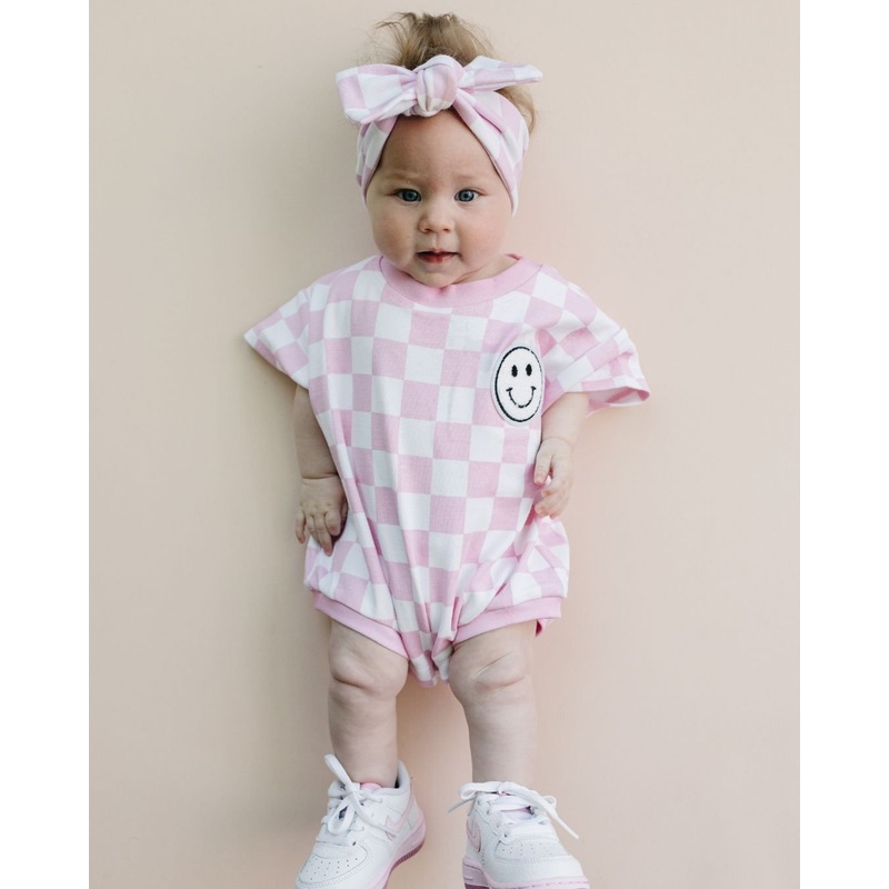 Short Sleeve Bubble Romper | Checkered Smiley Pink