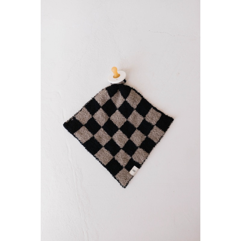 Lovey | Checkmate Checkerboard